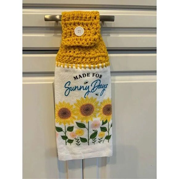 Crochet Top Kitchen Towel- Made For Sunny Days - Picture 1 of 2
